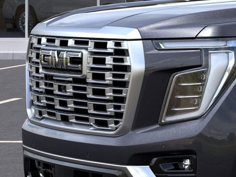 New 2026 GMC Yukon Denali w/ Denali Reserve Package image 13