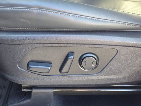 Used 2022 Kia Sorento SX AWD/4WD image 23