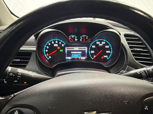 Used 2018 Chevrolet Impala Premier FWD image 25