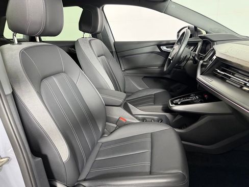 Used 2023 Audi Q4 e-tron Premium Plus w/ Premium Plus image 34