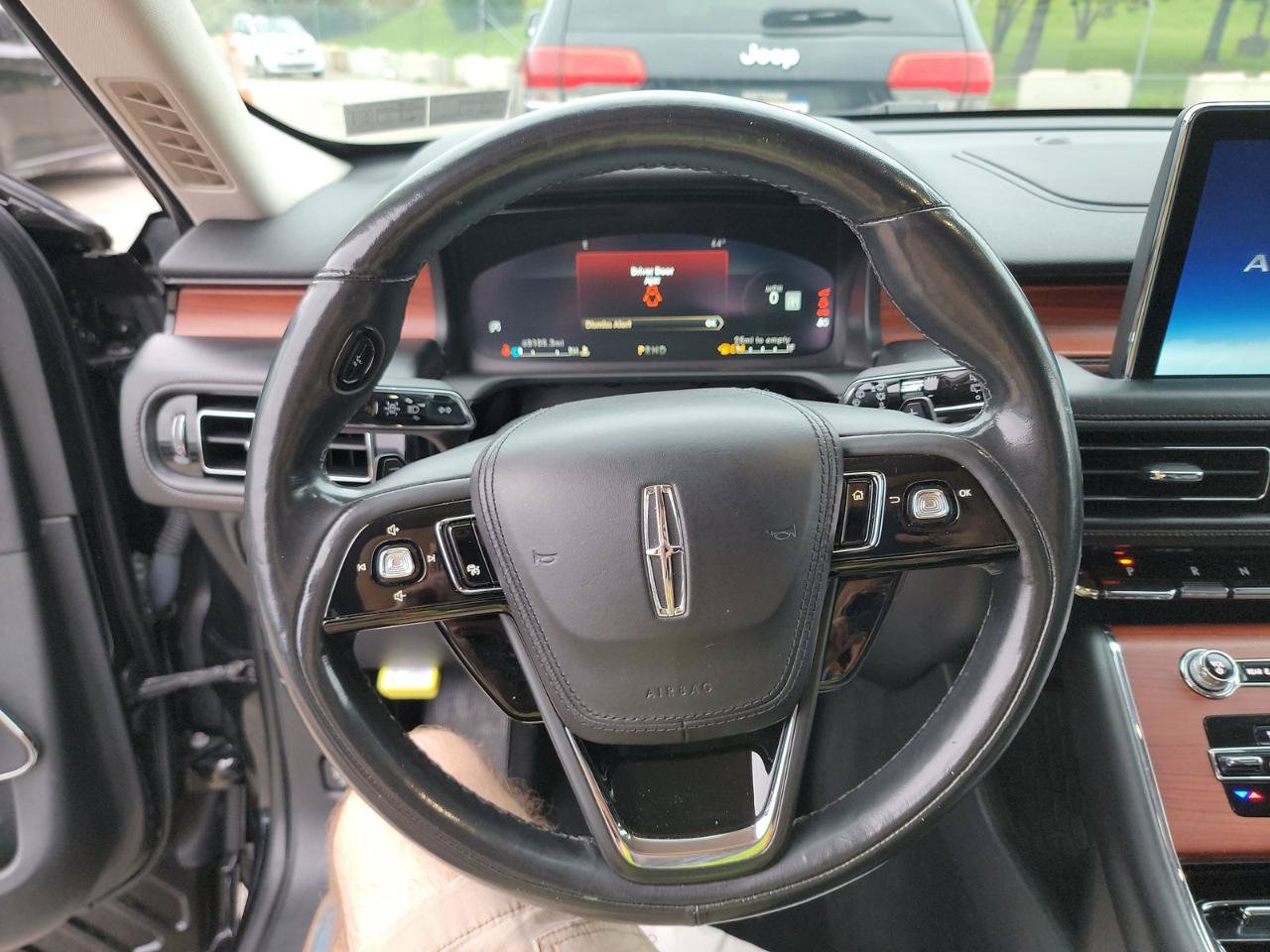 Used 2021 Lincoln Aviator Reserve w/ Equipment Group 201A AWD/4WD image 12