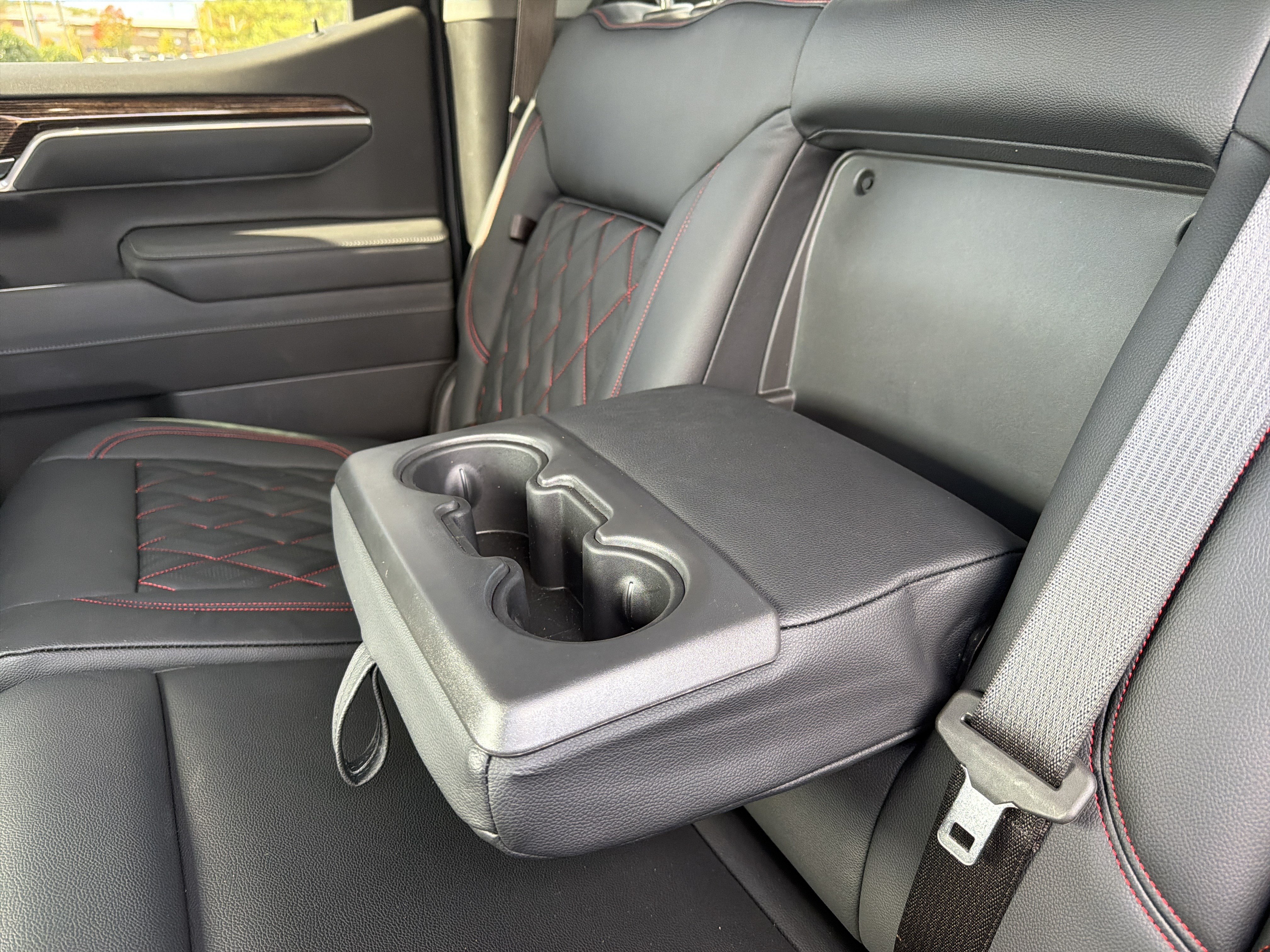 Used 2025 GMC Sierra 1500 Elevation AWD/4WD image 10