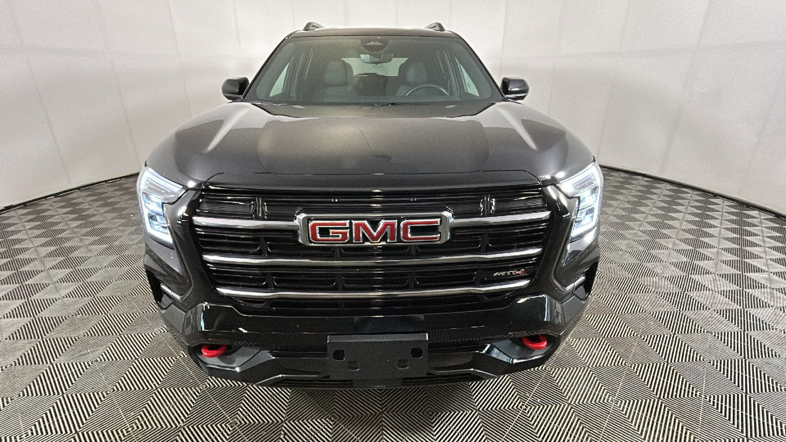 New 2026 GMC Terrain AT4 w/ Technology Package II AWD/4WD image 9