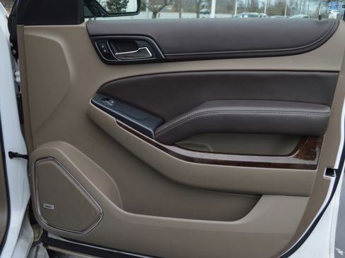 Used 2019 Chevrolet Tahoe LT image 35