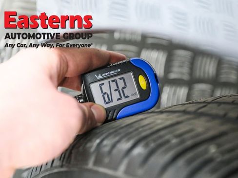 Used 2024 Toyota Corolla LE image 27