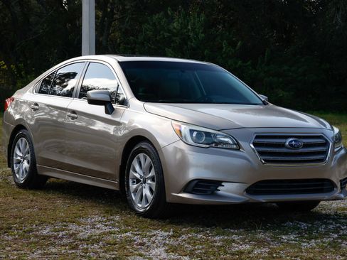 Used 2015 Subaru Legacy 2.5i Premium w/ Moonroof Package image 15