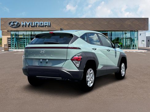 New 2026 Hyundai Kona SE image 7