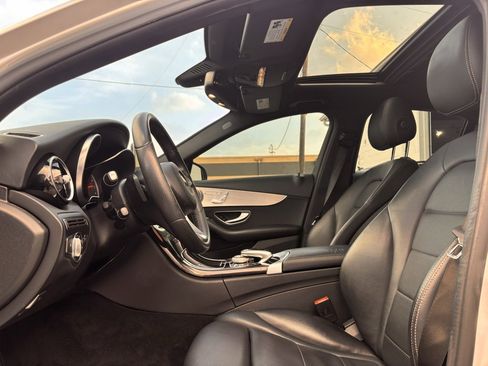 Used 2018 Mercedes-Benz C 300 Sedan image 8