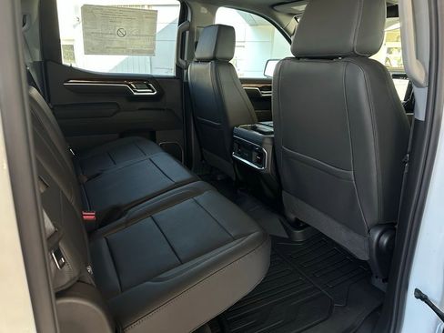 New 2026 GMC Sierra 1500 Elevation w/ Elevation Premium Package image 17