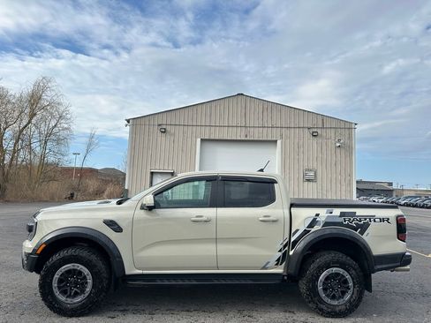 Used 2025 Ford Ranger Raptor image 10