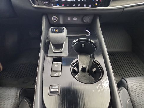 Used 2023 Nissan Rogue Platinum w/ Platinum Premium Package image 26