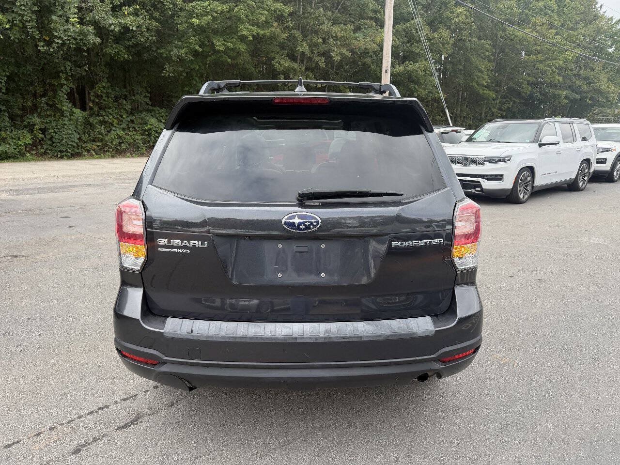 Used 2018 Subaru Forester 2.5i Premium AWD/4WD image 6
