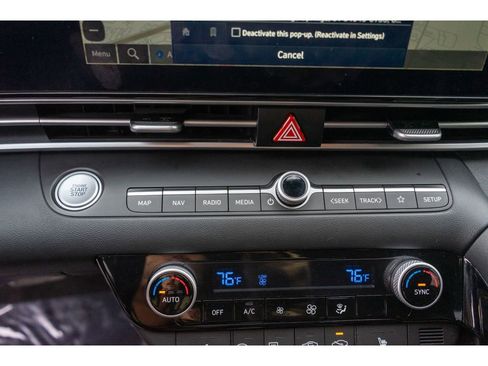 Used 2023 Hyundai Elantra SEL w/ Convenience Package image 14