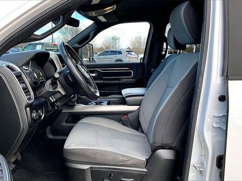 Used 2024 RAM 2500 Big Horn w/ Off Road Package image 24