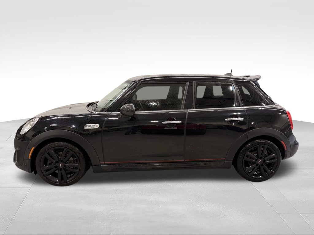 Used 2018 MINI Cooper S FWD image 2