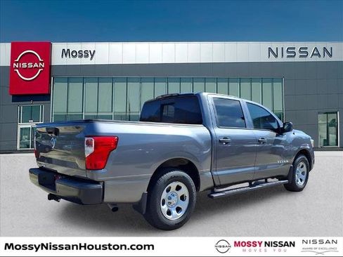 Certified 2020 Nissan Titan S w/ S Utility Package image 7