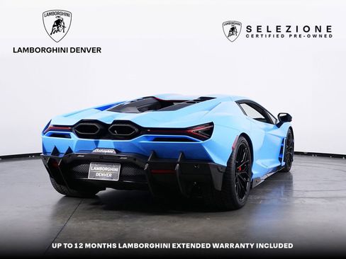 Used 2024 Lamborghini Revuelto image 8