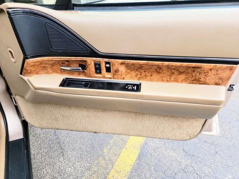 Used 1995 Buick Le Sabre Custom FWD image 22