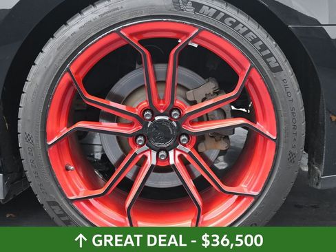 Used 2017 Ford Mustang GT Premium w/ GT Performance Package image 18