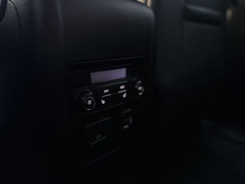 Used 2021 Buick Enclave Premium w/ Sun and Sites Package image 19