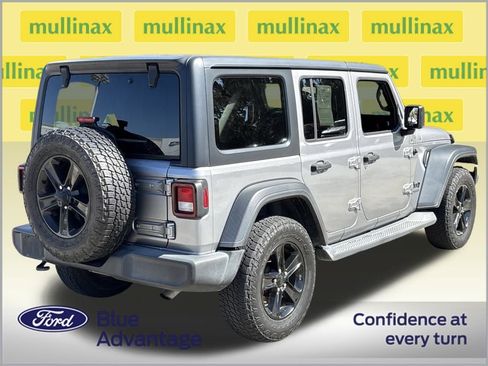 Used 2019 Jeep Wrangler Unlimited Sport image 4