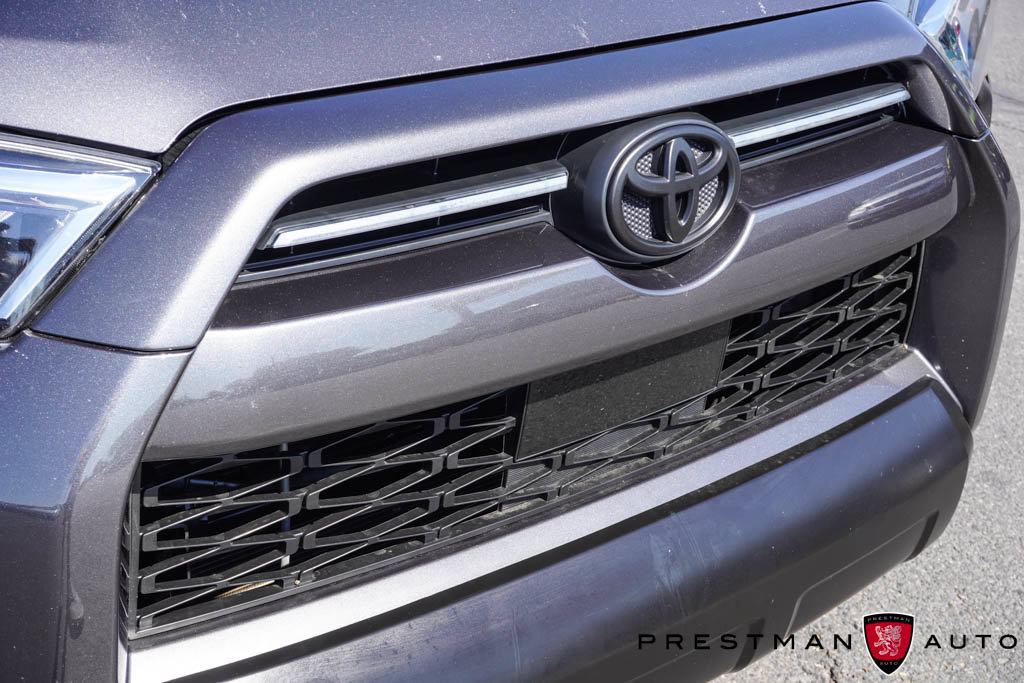 Used 2020 Toyota 4Runner TRD Off-Road Premium w/ Moonroof Package AWD/4WD image 16