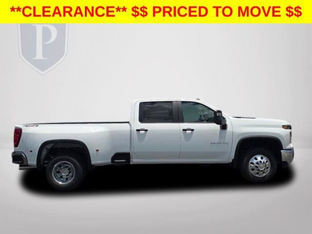 New 2026 Chevrolet Silverado 3500 W/T AWD/4WD image 4