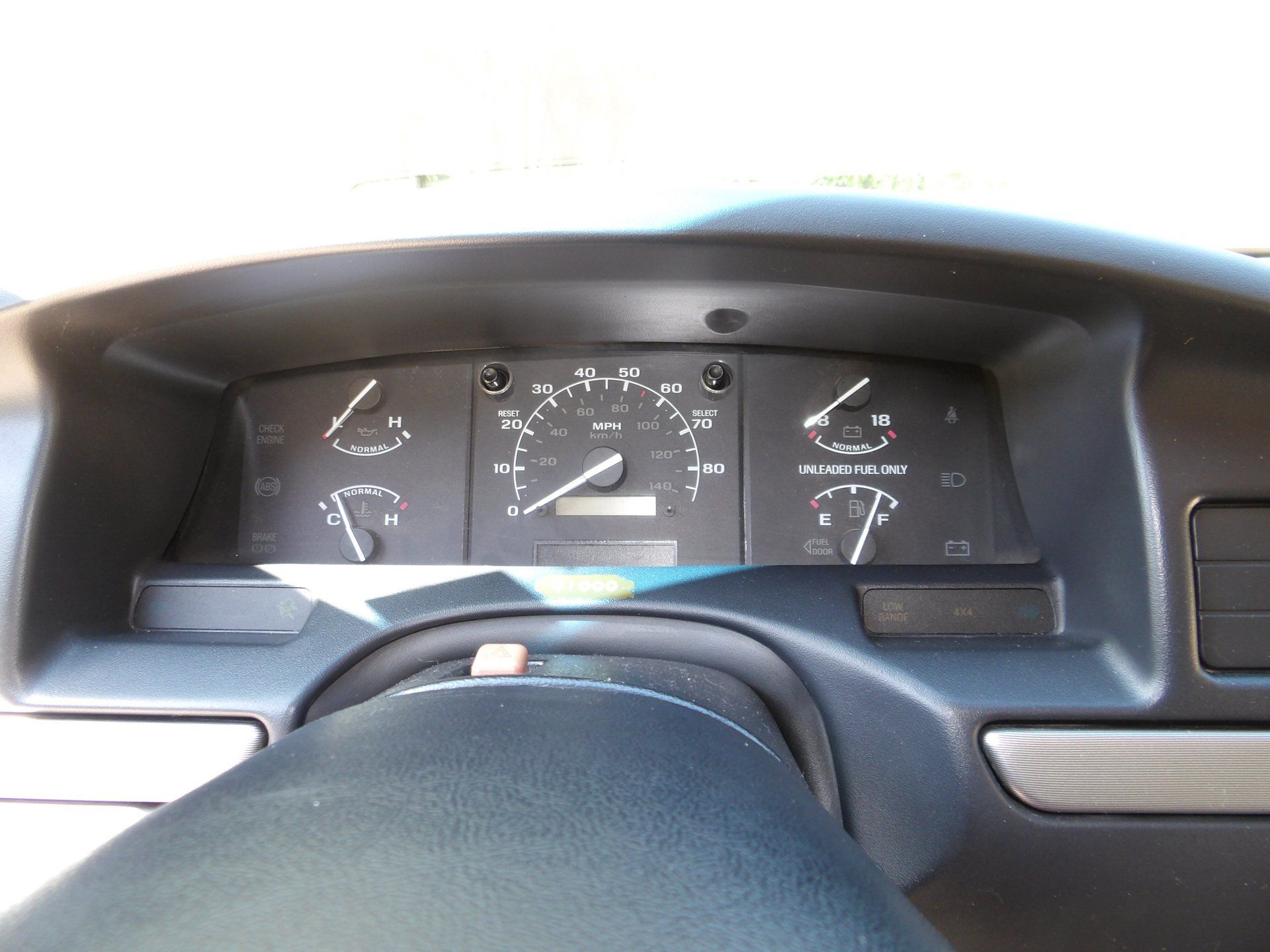 Used 1995 Ford F250 4x4 Regular Cab image 92