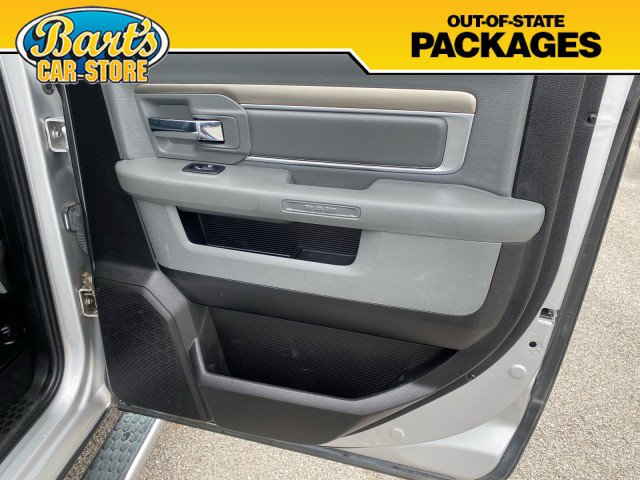 Used 2018 RAM 1500 Classic SLT AWD/4WD image 9