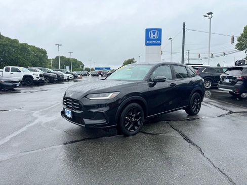 Used 2024 Honda HR-V Sport image 1