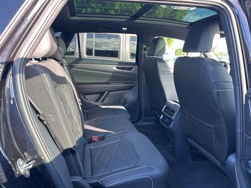 New 2026 Volkswagen Atlas Cross Sport SE image 39