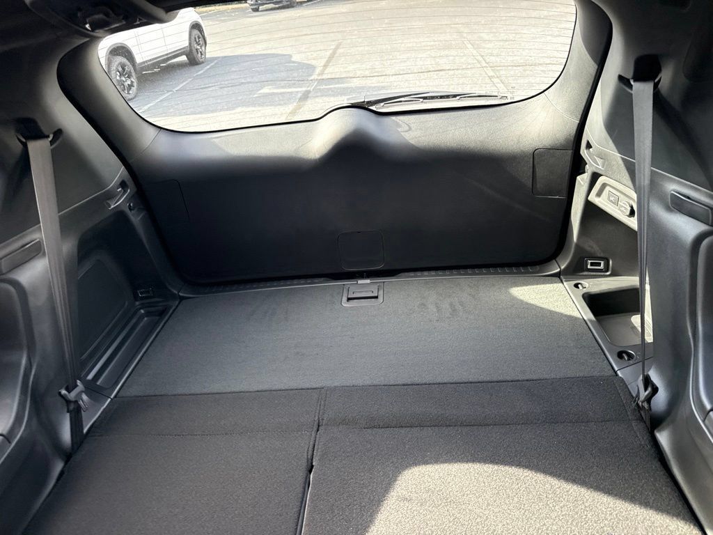New 2026 Honda Pilot Black Edition image 14