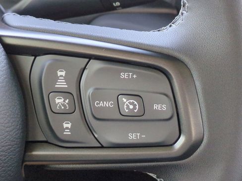 New 2026 Jeep Gladiator Rubicon w/ Safety Group AWD/4WD image 23