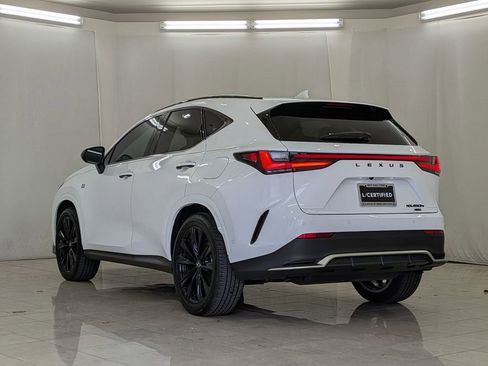 Certified 2025 Lexus NX 450h+ F Sport AWD/4WD image 6