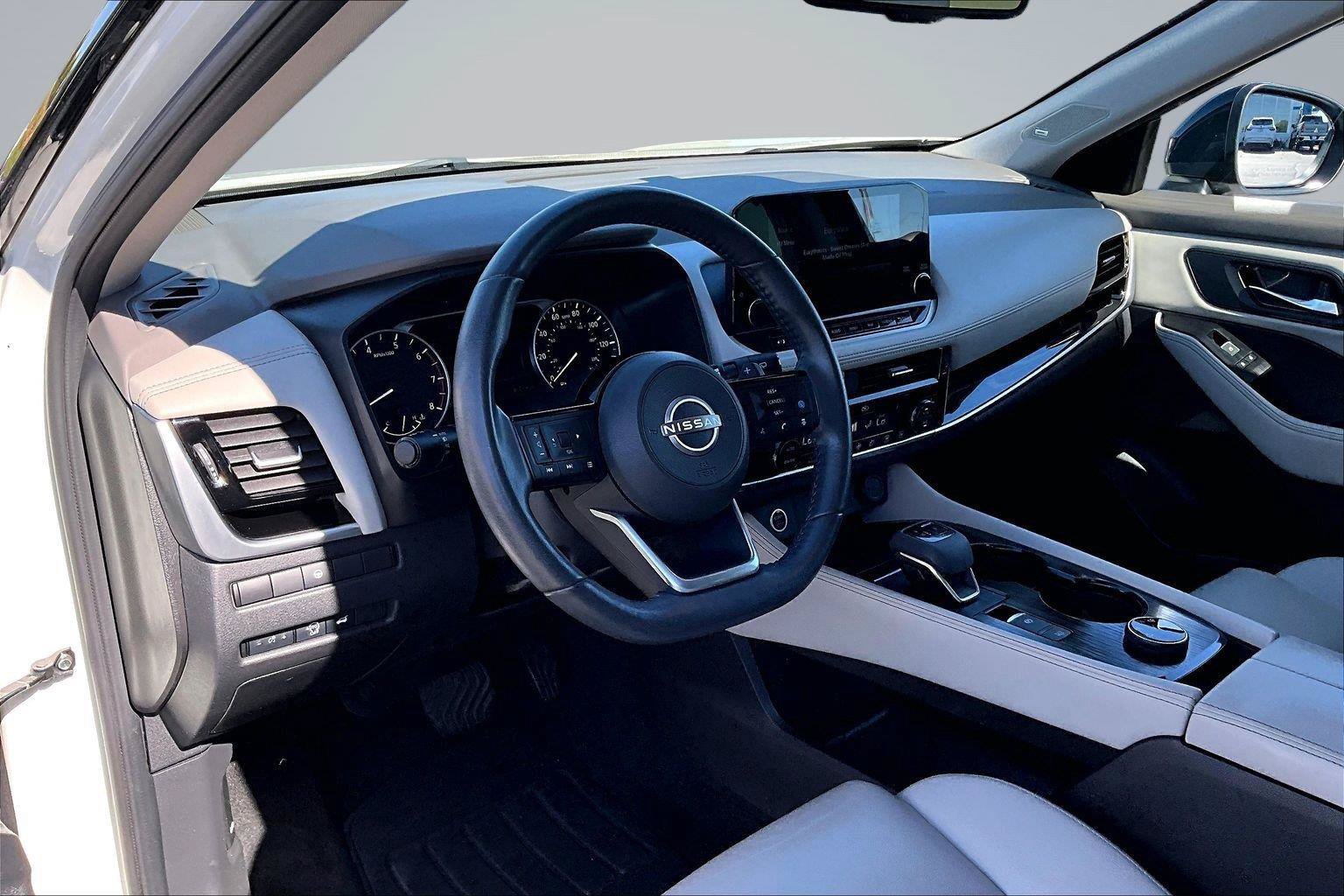 Used 2023 Nissan Rogue SL w/ SL Premium Package AWD/4WD image 15
