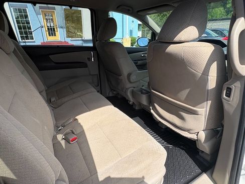 Used 2016 Honda Odyssey SE image 41