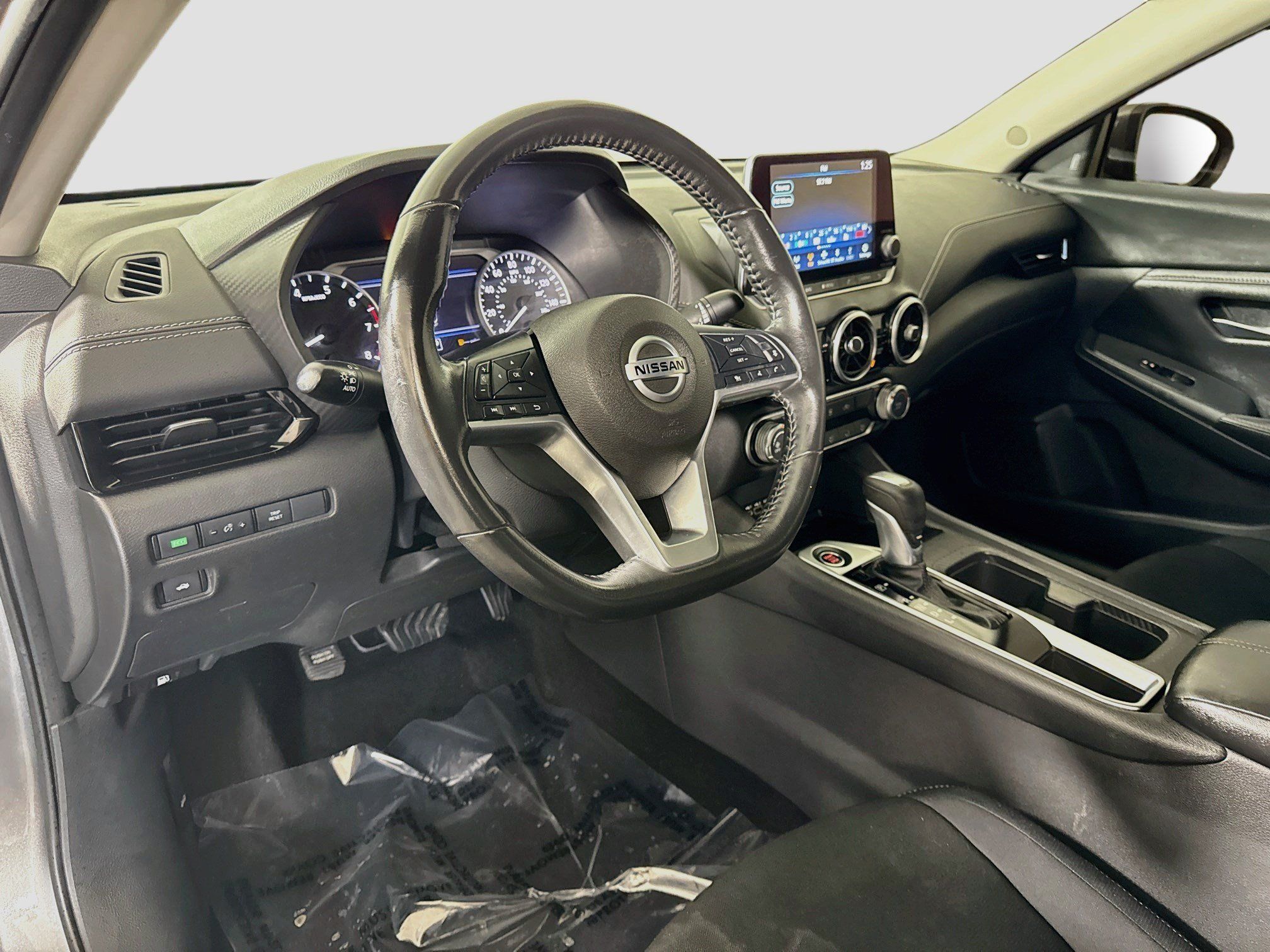 Used 2022 Nissan Sentra SV w/ Trunk Package FWD image 23
