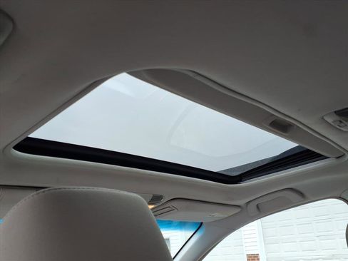 Used 2012 Subaru Outback 2.5i Premium image 11