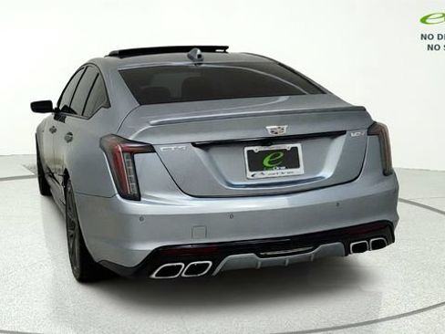 Used 2023 Cadillac CT5 V w/ Premium Package RWD image 5