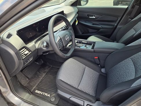New 2026 Nissan Sentra SV w/ SV Convenience Package FWD image 12