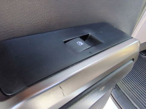 Used 2023 Toyota Tacoma SR5 image 28