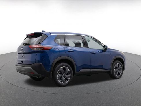Used 2025 Nissan Rogue SV FWD image 9
