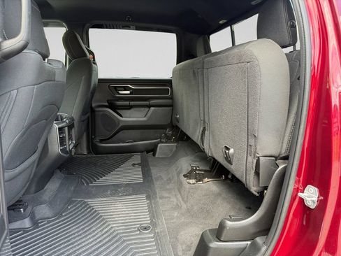 Used 2019 RAM 1500 Big Horn AWD/4WD image 29