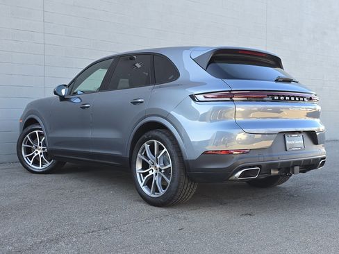 New 2026 Porsche Cayenne image 3