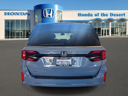 Used 2025 Honda Odyssey Sport-L image 6