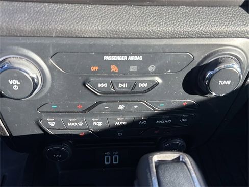 Used 2021 Ford Ranger Lariat w/ Trailer Tow Package image 25