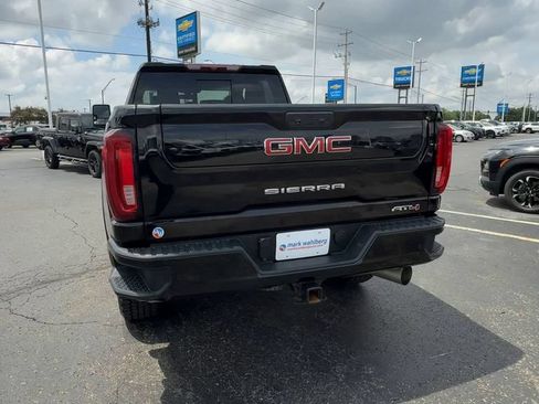 Used 2023 GMC Sierra 2500 AT4 w/ AT4 Preferred Package AWD/4WD image 7