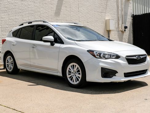 Used 2018 Subaru Impreza 2.0i Premium AWD/4WD image 5