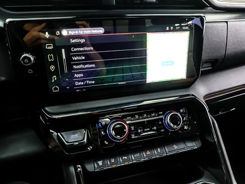 Used 2024 GMC Sierra 2500 AT4 w/ AT4 Premium Plus Package image 20