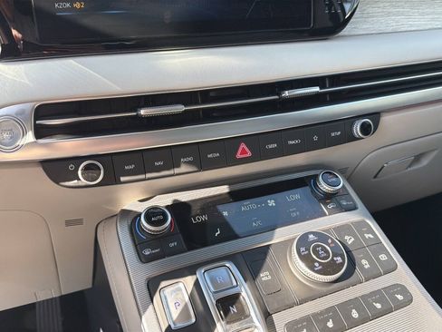 Used 2024 Hyundai Palisade Calligraphy AWD/4WD image 34